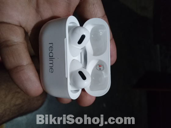 Realme Bluetooth headphone